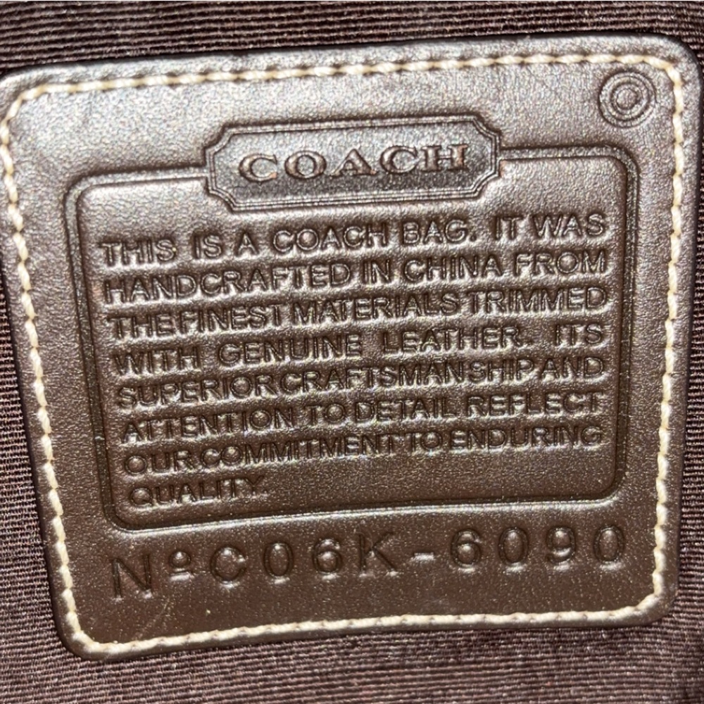 Coach 2006 vintage Signature tote shoulder handbags EUC - Picture 13 of 14